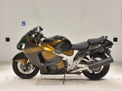 Suzuki GSX1300R HAYABUSA