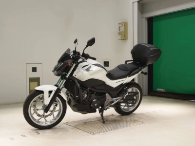 Honda NC750S-2