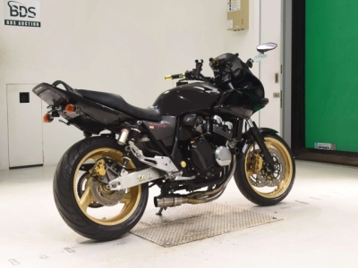Honda CB400SFV-3 BOLDOR