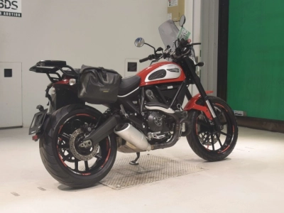 Ducati  DUCATI  SCRAMBLER  ICON 
