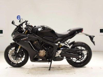 Honda CBR650R