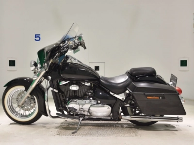 Suzuki INTRUDER 400 CLASSIC