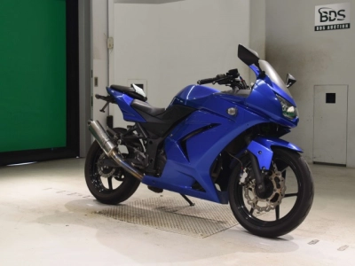 Kawasaki NINJA250R
