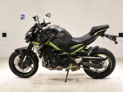 Kawasaki Z900-2