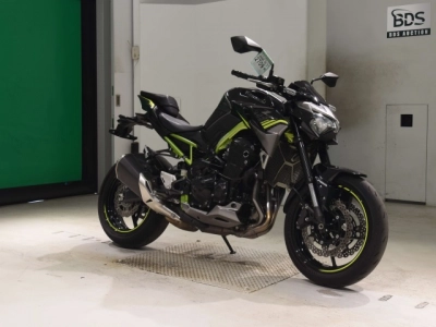 Kawasaki Z900-2