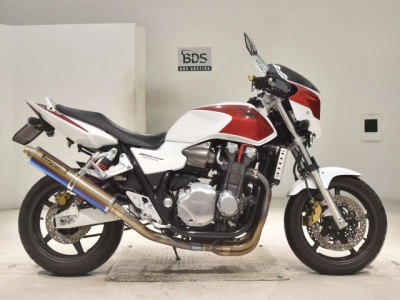 Honda CB1300SF