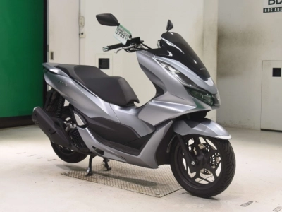 Honda PCX125-4