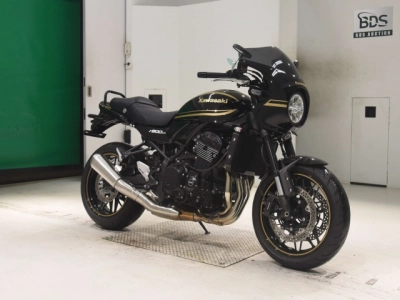 Kawasaki Z900RSKAFE
