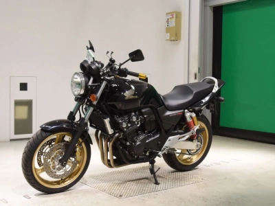 Honda CB400SFV-4