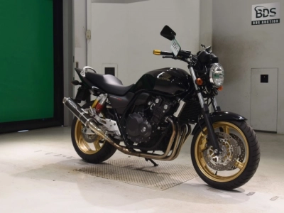 Honda CB400SFV-4