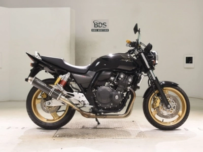 Honda CB400SFV-4