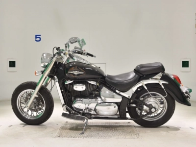 Suzuki INTRUDER 400 CLASSIC