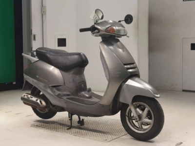 Honda LEAD 100