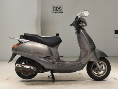 Honda LEAD 100