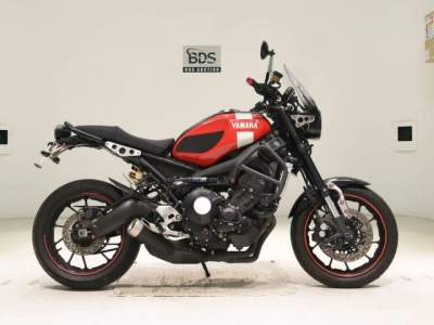Yamaha XSR900
