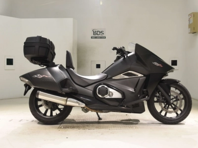Honda NM4-01