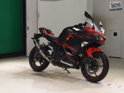 Kawasaki NINJA250-2