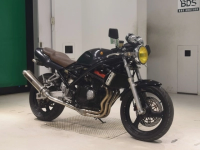 Suzuki BANDIT250-1