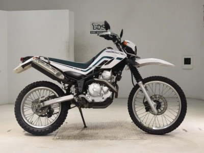 Yamaha SEROW 250