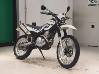 Yamaha SEROW 250