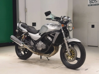 Suzuki GSX250