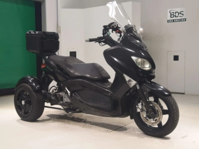 Yamaha X-MAX250 TRIKE