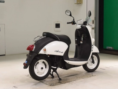 Yamaha E-VINO