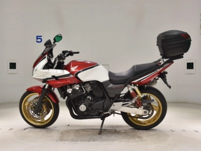 Honda CB400SFV-3 BOLDOR