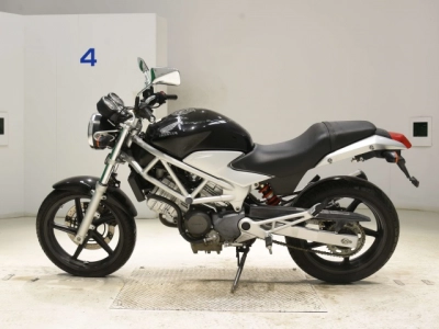 Honda VTR250