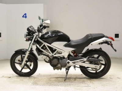 Honda VTR250