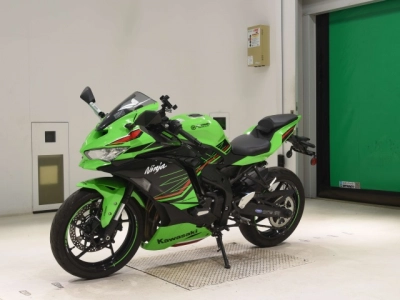 Kawasaki ZX-25R-2SE