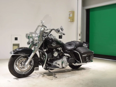 Harley-Davidson HARLEY FLHRC1580