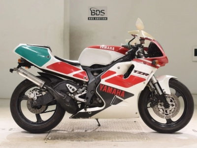 Yamaha TZR250R