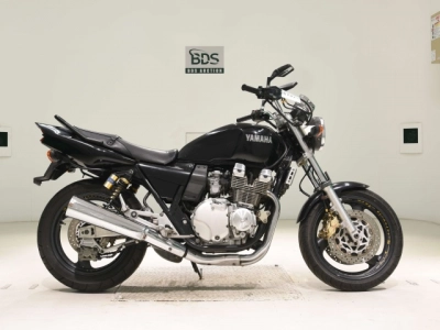 Yamaha XJR400R-2