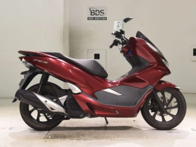 Honda PCX125-3