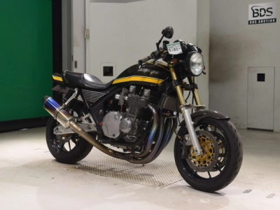 Kawasaki ZEPHYR1100
