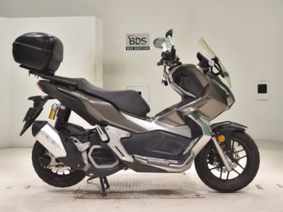Honda ADV150
