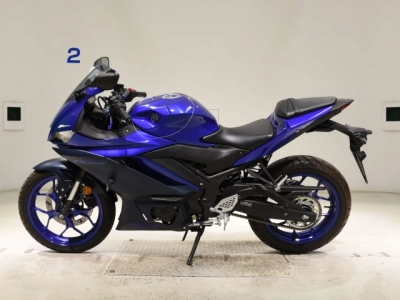 Yamaha YZF-R25A
