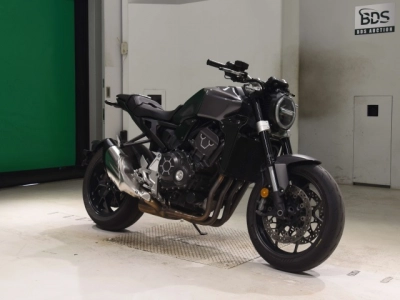 Honda CB1000R-2
