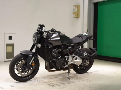 Honda CB1000R-2