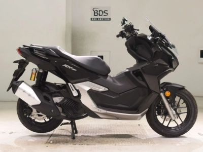 Honda ADV160