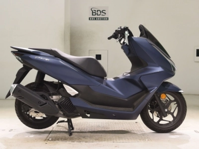 Honda PCX125-4
