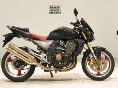 Kawasaki Z1000-2