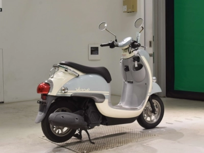 Yamaha VINO-4