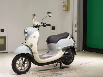 Yamaha VINO-4