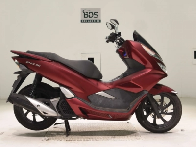 Honda PCX125-3