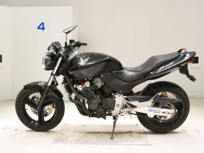 Honda HORNET250