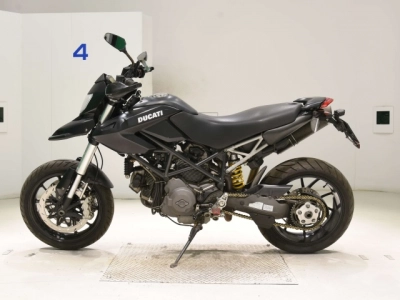 Ducati DUCATI HYPERMOTARD 796