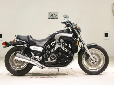 Yamaha V-MAX