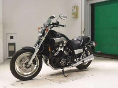 Yamaha V-MAX